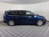 New 2025 Chrysler Pacifica Select image 5