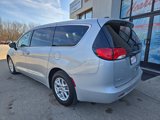 Used 2022 Chrysler Voyager LX image 6