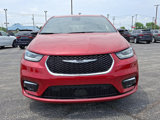 New 2025 Chrysler Pacifica Select image 2