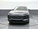 New 2025 Audi Q6 e-tron Prestige image 2