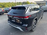 New 2025 Volkswagen Tiguan SE image 3