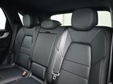 Used 2025 Porsche Cayenne image 6