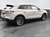 Used 2021 Lincoln Nautilus Reserve w/ Equipment Group 202A image 4