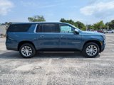 New 2025 Chevrolet Suburban Premier image 3