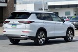 New 2025 Mitsubishi Outlander SE image 6