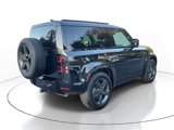 Used 2024 Land Rover Defender 90 X-Dynamic SE image 4