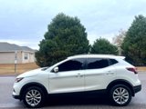 Used 2020 Nissan Rogue Sport SV w/ Technology Package image 3