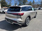 New 2025 INFINITI QX60 Luxe image 3