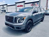Used 2018 Nissan Titan SV w/ Midnight Edition image 2