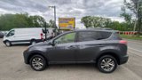 Used 2018 Toyota RAV4 LE image 2