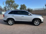 Used 2014 Kia Sorento LX image 2