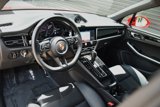 Certified 2025 Porsche Macan image 4