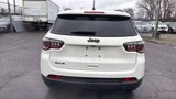 Used 2021 Jeep Compass Latitude w/ Driver Assistance Group image 6