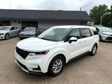 Used 2024 Kia Carnival LX image 3