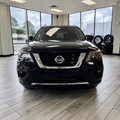 Used 2020 Nissan Pathfinder SL image 2