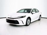 Used 2025 Toyota Camry LE image 3