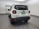 Used 2023 Jeep Renegade Latitude image 6