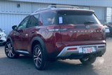 New 2025 Nissan Pathfinder Platinum image 3
