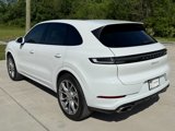 Used 2024 Porsche Cayenne image 4