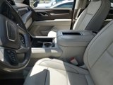 Used 2021 GMC Yukon Denali w/ Denali Premium Package image 5