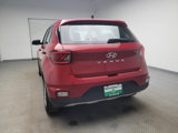 Used 2022 Hyundai Venue SE image 6