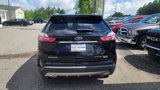 Used 2020 Ford Edge Titanium image 3