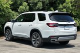 New 2025 Honda Pilot Touring image 6