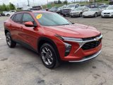 Used 2024 Chevrolet Trax LT w/ Driver Confidence Package image 3
