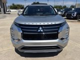 New 2025 Mitsubishi Outlander SE image 2