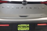 Used 2024 Nissan Pathfinder SV image 5