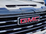 Used 2024 GMC Sierra 2500 AT4 image 5