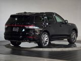 New 2025 Lincoln Aviator AWD w/ Jet Appearance Package image 4
