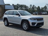 New 2023 Jeep Grand Cherokee Laredo X image 4
