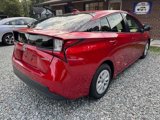 Used 2019 Toyota Prius LE image 5