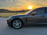 Used 2017 Porsche Panamera 4 image 4