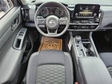 New 2025 Nissan Pathfinder SV image 6