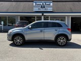 Used 2017 Mitsubishi Outlander Sport ES image 2