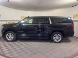 Used 2021 GMC Yukon XL SLT w/ SLT Premium Package image 4