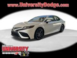 Used 2023 Toyota Camry SE image 1