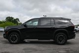 Used 2024 Chevrolet Traverse Z71 image 6