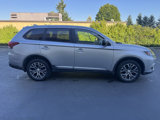 Used 2018 Mitsubishi Outlander ES image 3