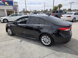Used 2022 Toyota Corolla LE image 3