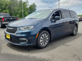New 2023 Chrysler Pacifica Touring-L image 2