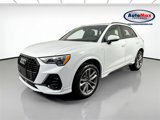 Used 2022 Audi Q3 2.0T Premium w/ Black Optic Sport Package image 5