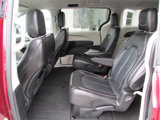 Used 2023 Chrysler Pacifica Touring-L image 6