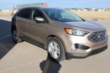 Used 2020 Ford Edge SEL w/ Convenience Package image 4