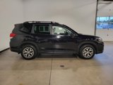 Used 2024 Subaru Crosstrek 2.0i Premium w/ Crosstrek Mirror Package image 3