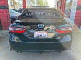 Used 2022 Toyota Camry SE image 3