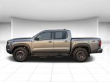 New 2025 Nissan Frontier PRO-4X w/ Pro Convenience Package image 2