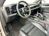 New 2025 Porsche Cayenne Coupe image 4